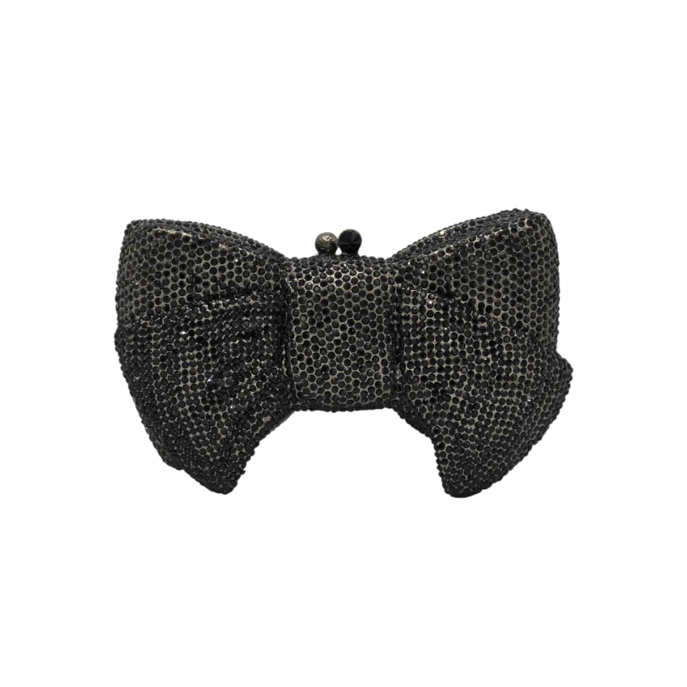 Timeless bridal bow clutch with a luxurious satin finish, sparkling embellishments, and a delicate chain for versatile styling. A perfect wedding day accessory for a touch of romance and charm.